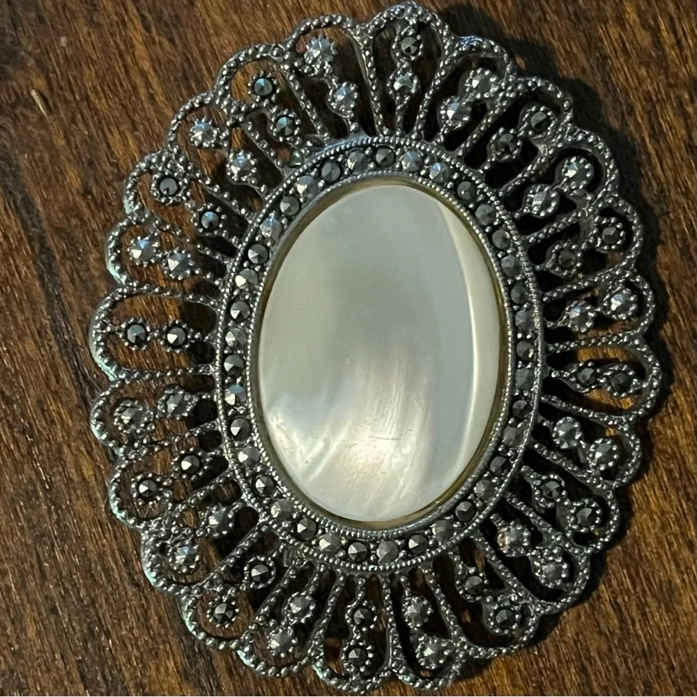 Oval Mother of Pearl & Marcasite Silverplated Brooch Stunning 1.75